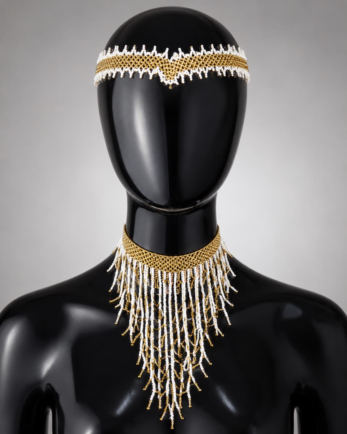 Heritage Adornment No. 25